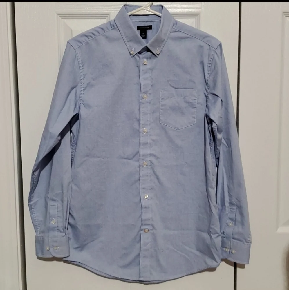 Tommy Hilfiger | Light Blue Button down shirt